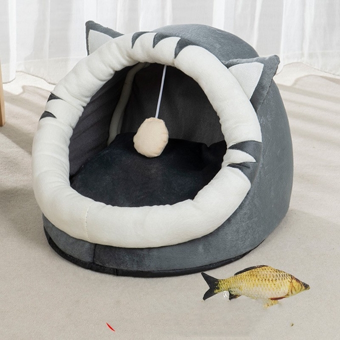 円形のplush静まる猫の洞窟